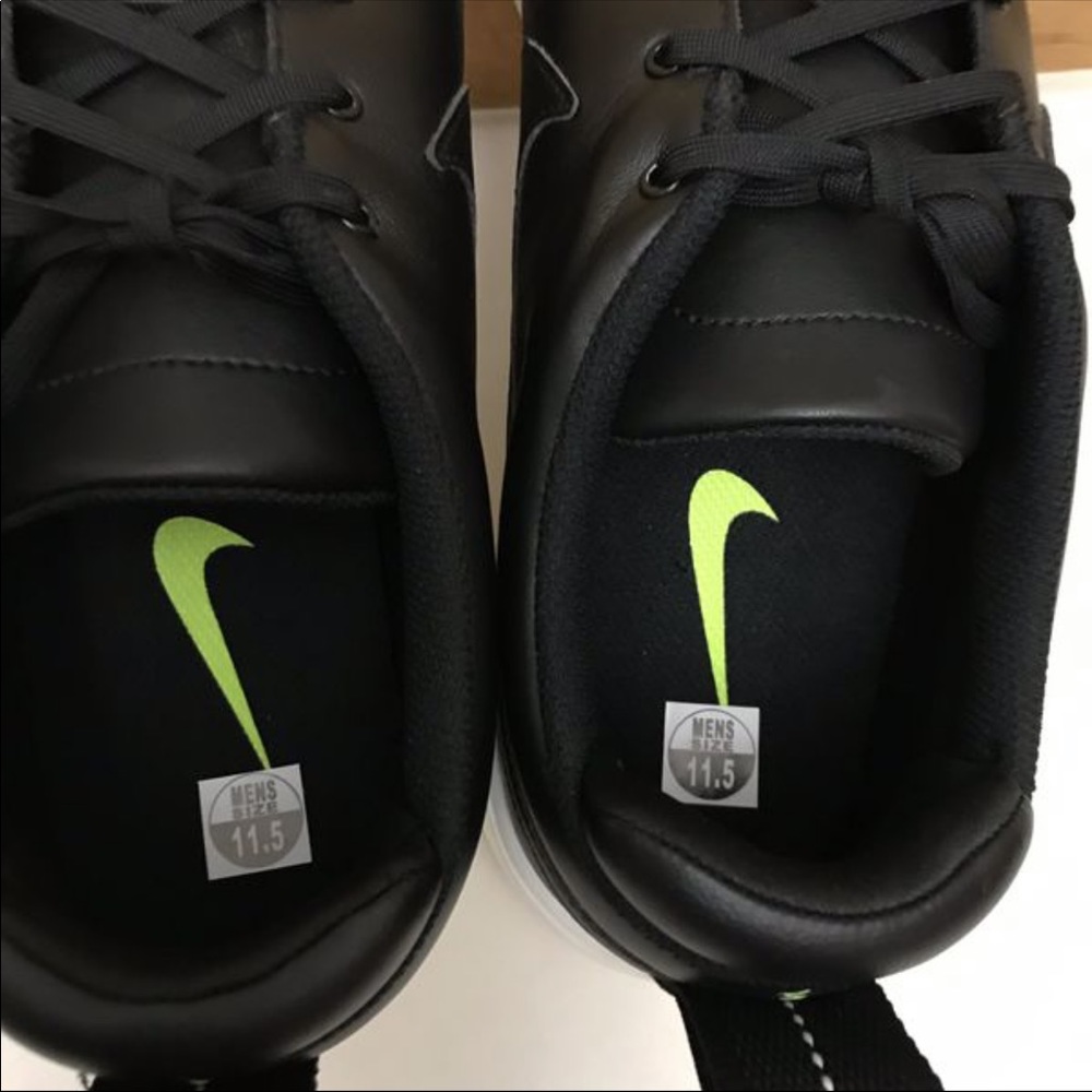 Nike Course Classic Golf Shoes - Picture 6 of 7